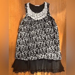 Crochet vintage Victorian dress/shirt M